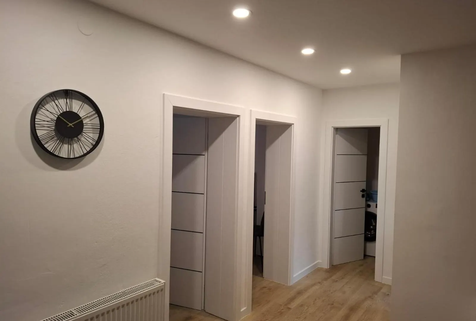 아파트 Apartman Ladini Lana 스타리그라드 파클레니차
